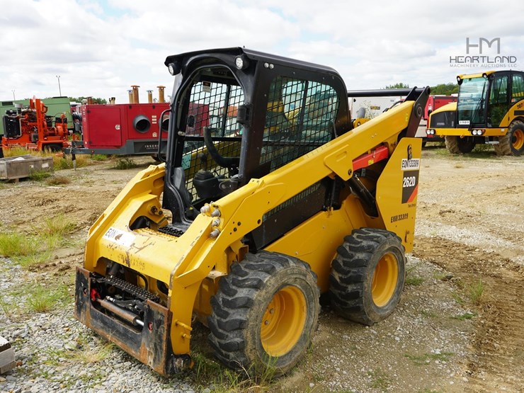 2019-caterpillar-262d-image-1