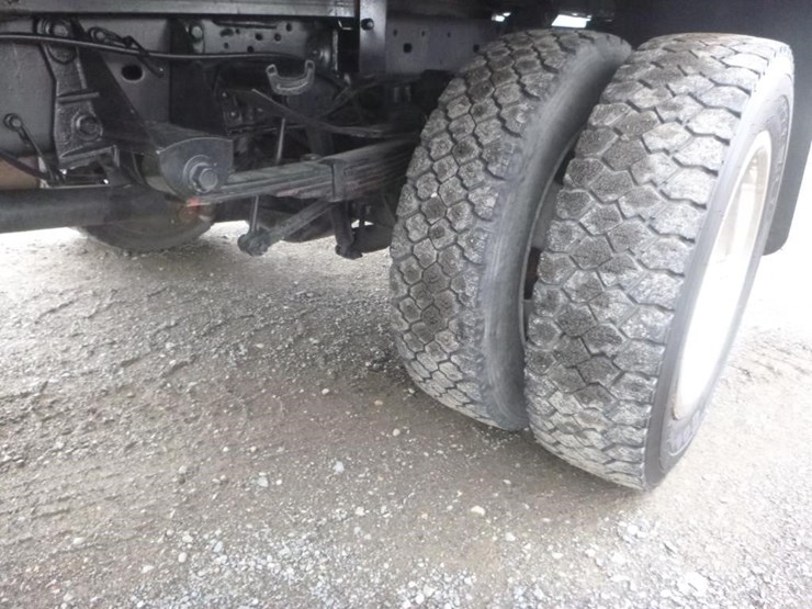 2008-ford-f450-image-23