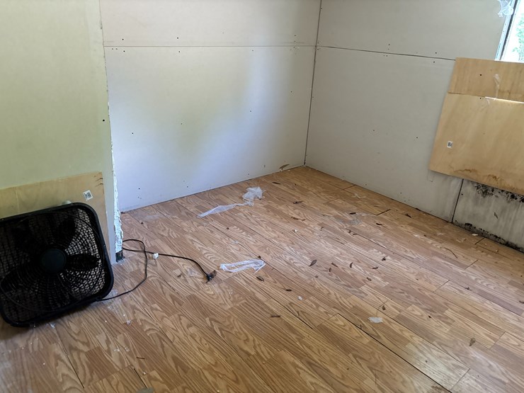 #205-•-casa-loma-mobile-home-image-27