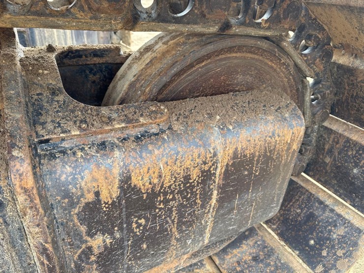 2008-caterpillar-330dl-image-18