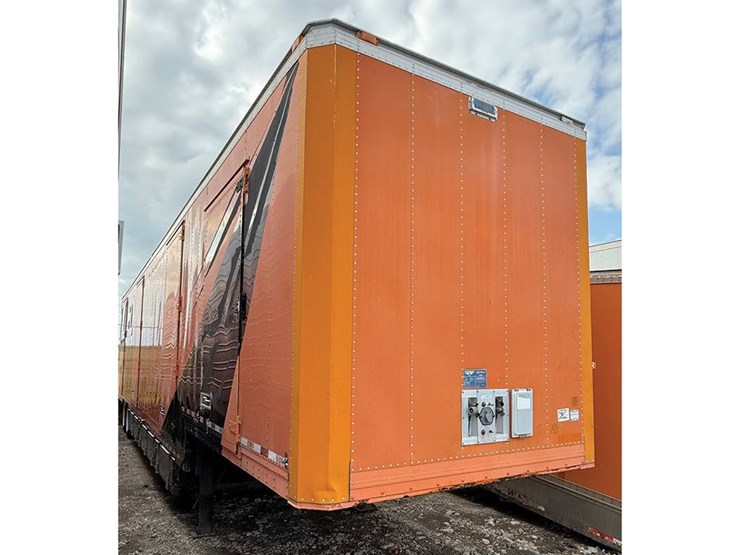 2010-kentucky-furniture-van-image-2