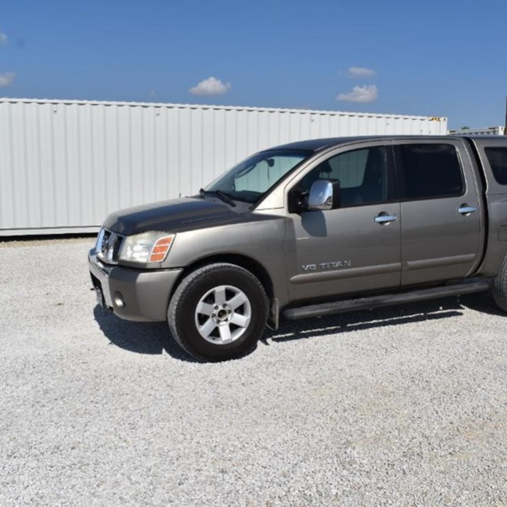 2006 NISSAN TITAN