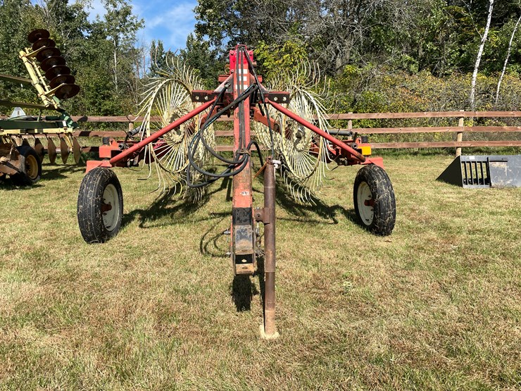 #1670-•-h&s-hi-capacity-wheel-rake-image-2
