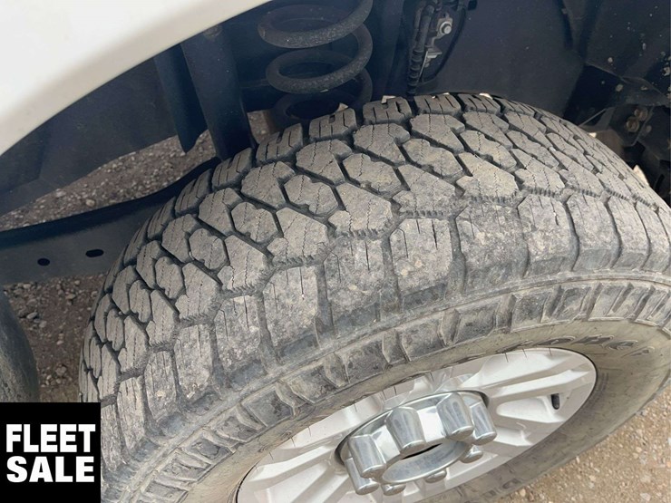 2019-ford-f350-image-8