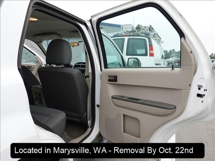 2012-ford-escape-image-22