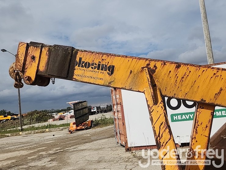 caterpillar-966d-image-11