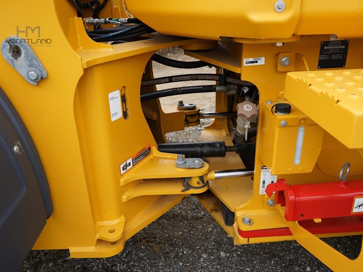 2024-deere-544-image-41