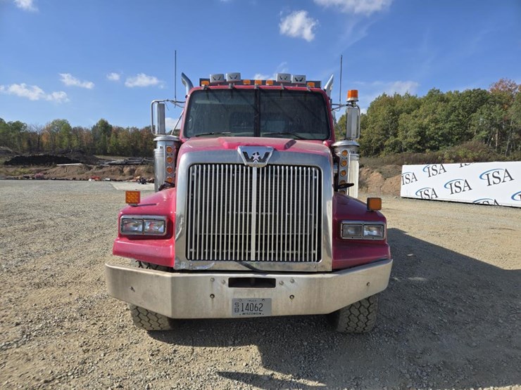 2003-caterpillar-c12-image-8