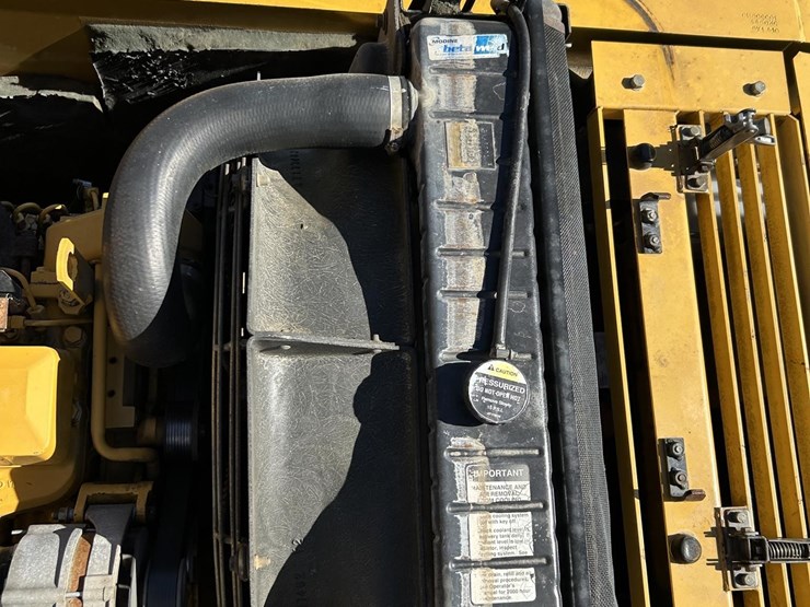 deere-200-lc-image-67