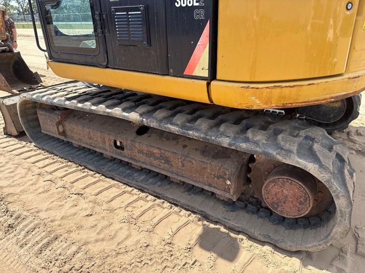 2014-caterpillar-308e2-cr-image-9