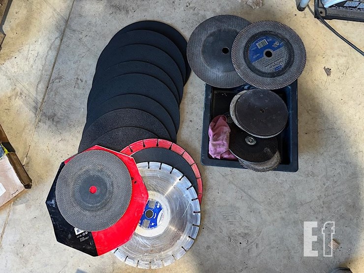 unknown-assorted-chop-saw-blades-image-1