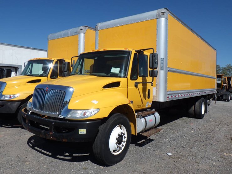 2019-international-durastar-4300-image-1