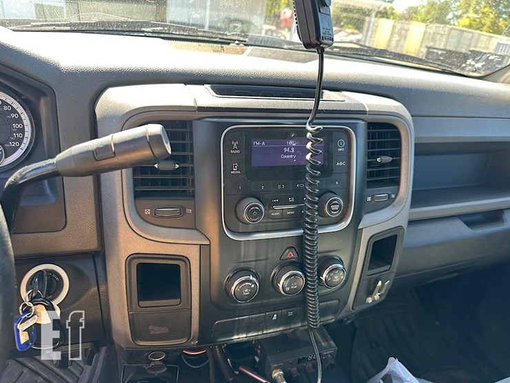 2015-dodge-ram-2500-image-15