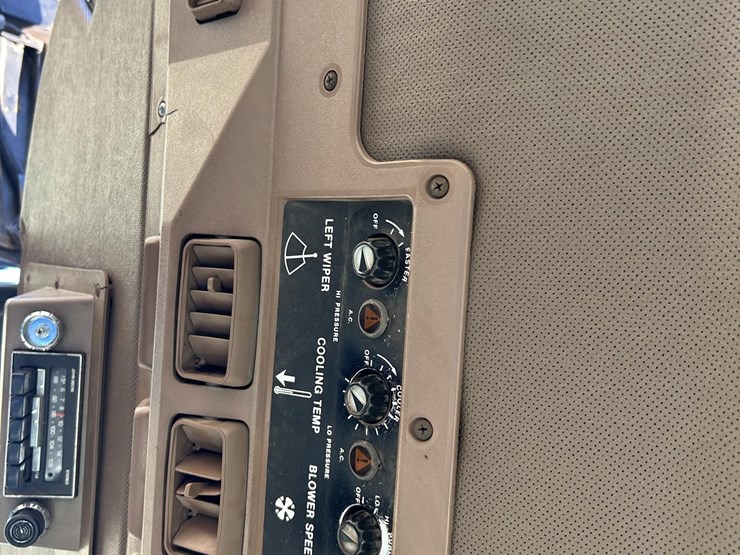 john-deere-8450-image-63