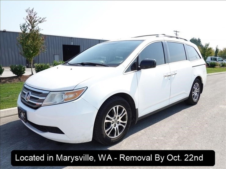 2011-honda-odyssey-image-1