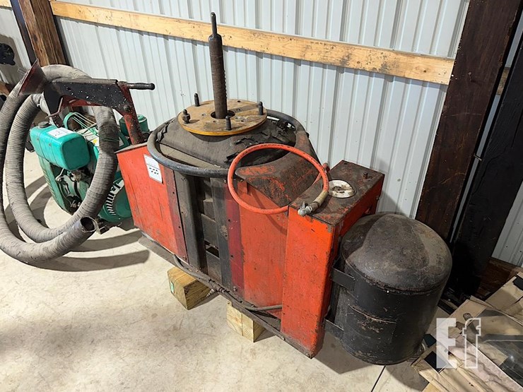 unknown-tire-machine-image-1