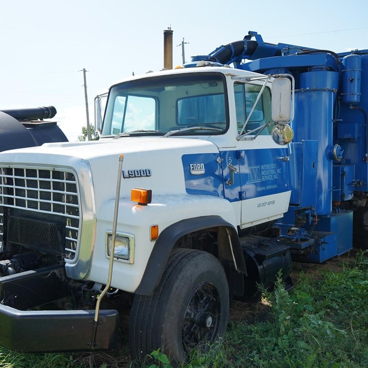 1987 FORD L9000