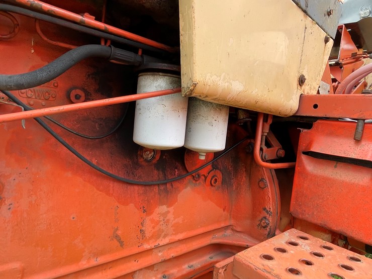 1974-case-ih-1140-image-12