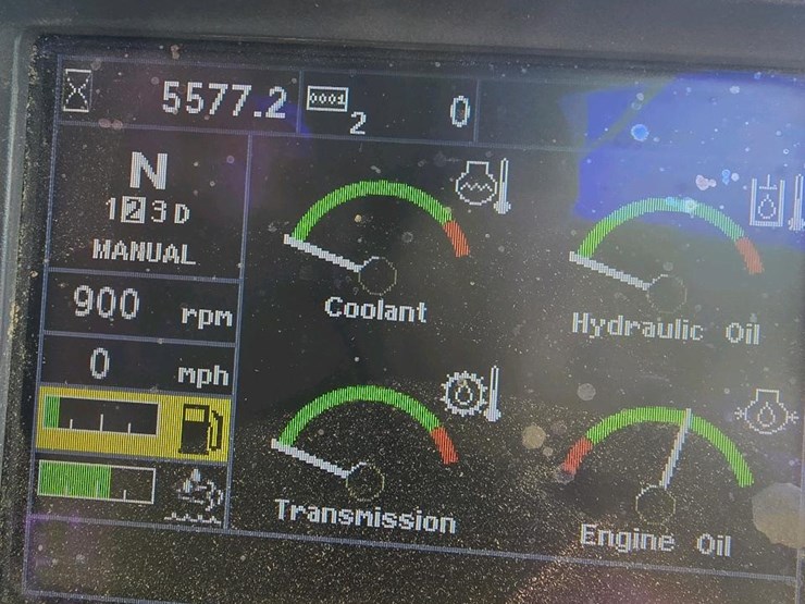 2018-deere-544k-image-14