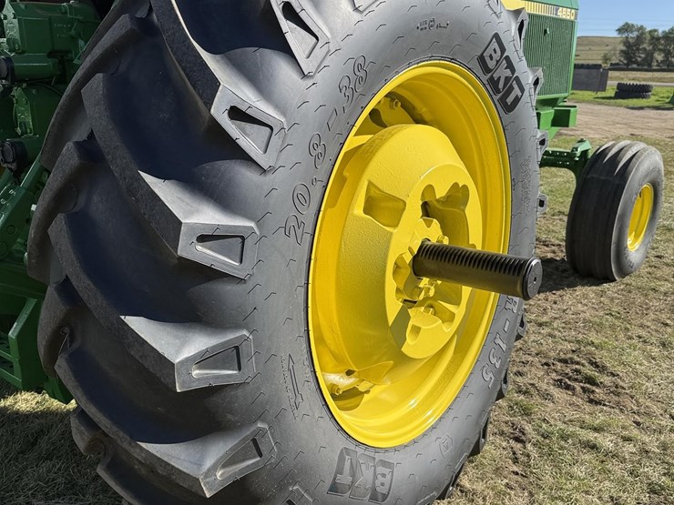 john-deere-4650-image-6