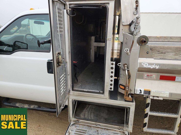 2015-ford-f450-image-18