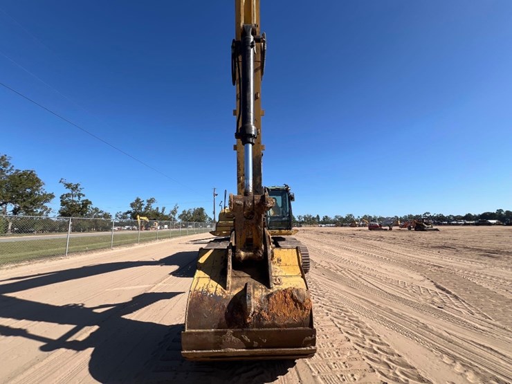 2007-caterpillar-325dl-image-6