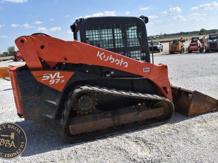 2021-kubota-svl97-2-image-44