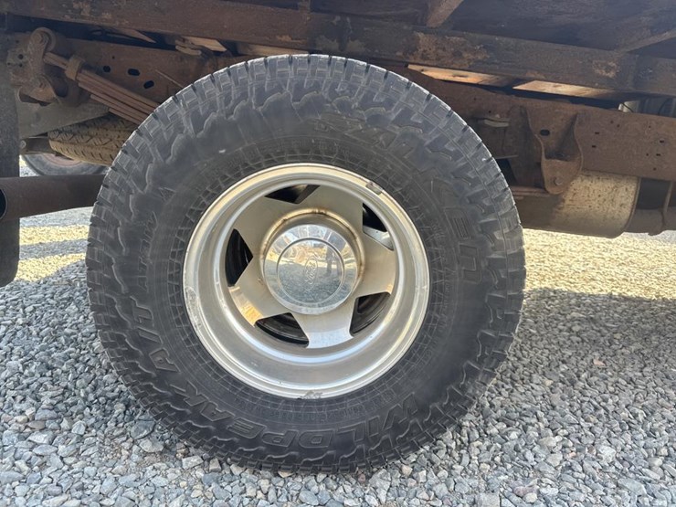 2004-ford-f350-image-54