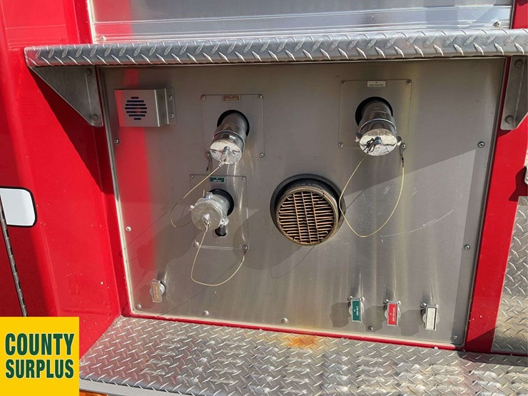 1996-freightliner-fl80-image-21