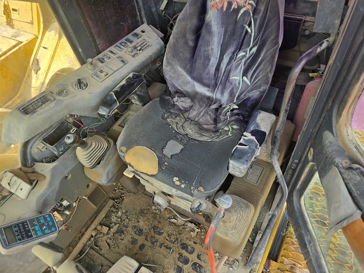 komatsu-pc750-se-image-94