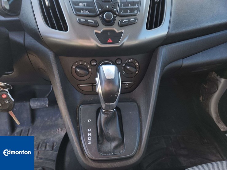 2016-ford-transit-connect-image-24