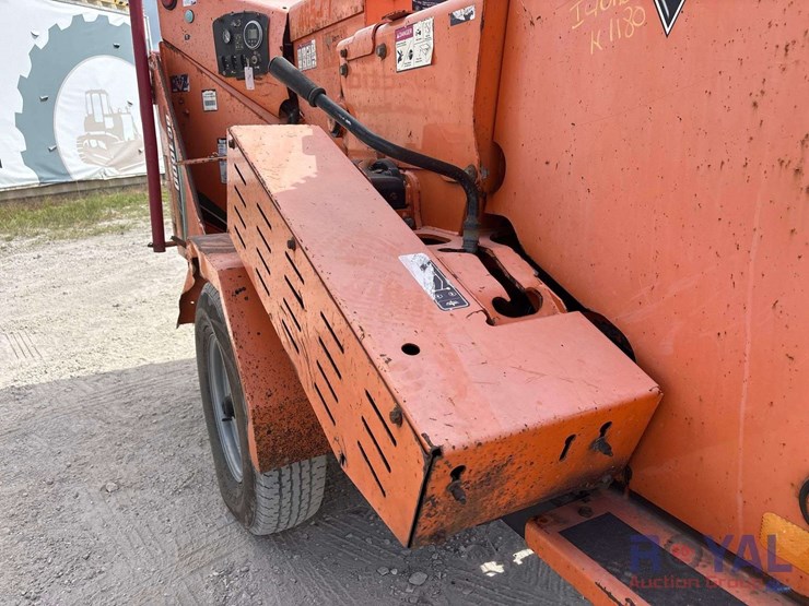 2014-vermeer-bc1000xl-s/a-towable-chipper-image-23