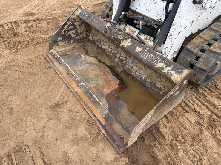 2018-bobcat-t550-image-17