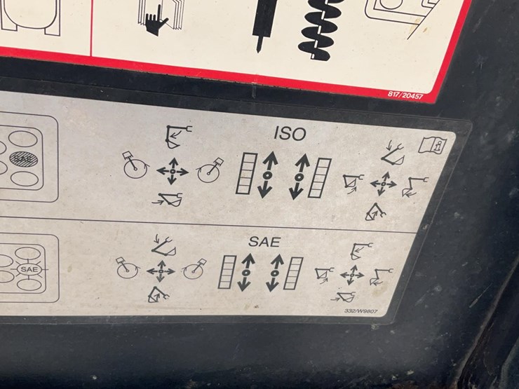 2017-jcb-8029cts-image-16