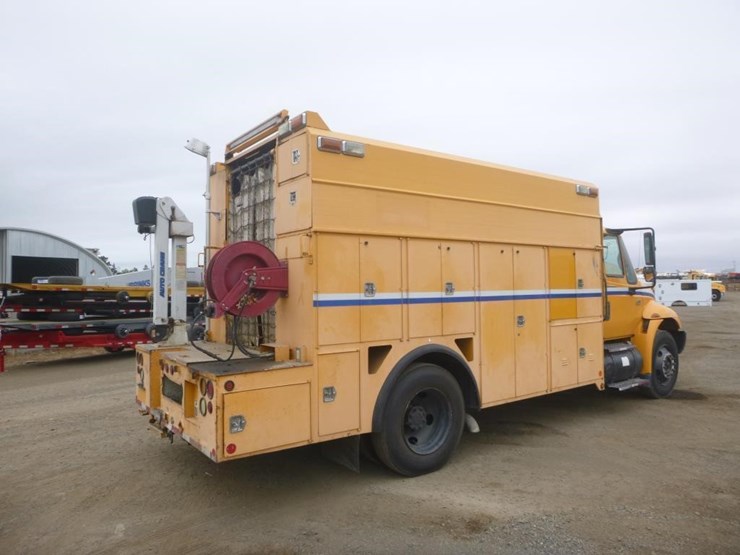2007-international-durastar-4400-image-3