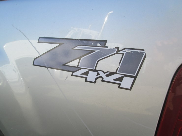 2011-gmc-2500hd-image-6