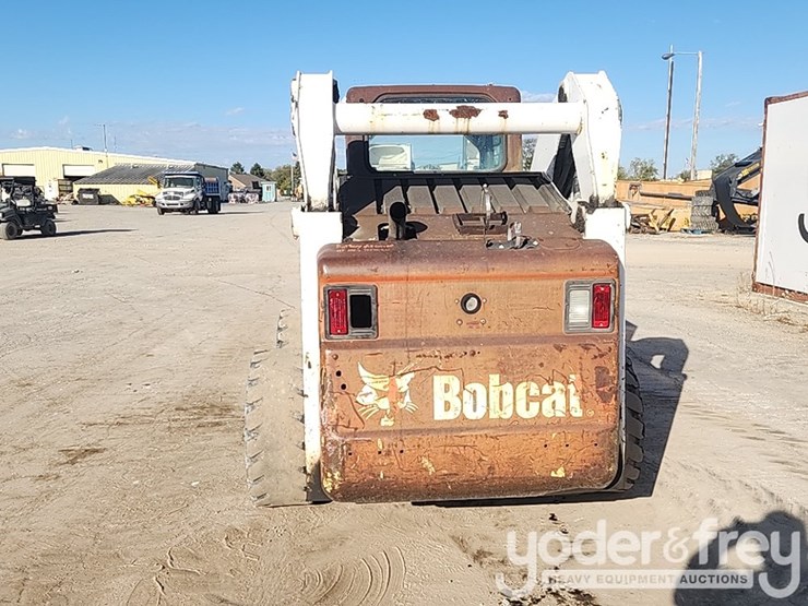 2008-bobcat-s250-image-4