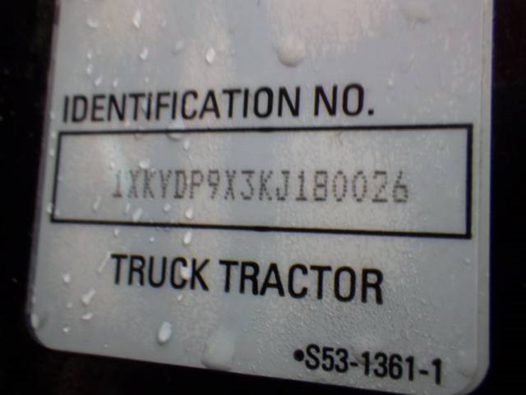 2019-kenworth-t680-image-13