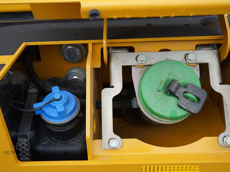 2024-deere-544-image-10