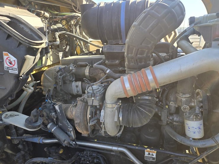 2012-kenworth-t660-image-31