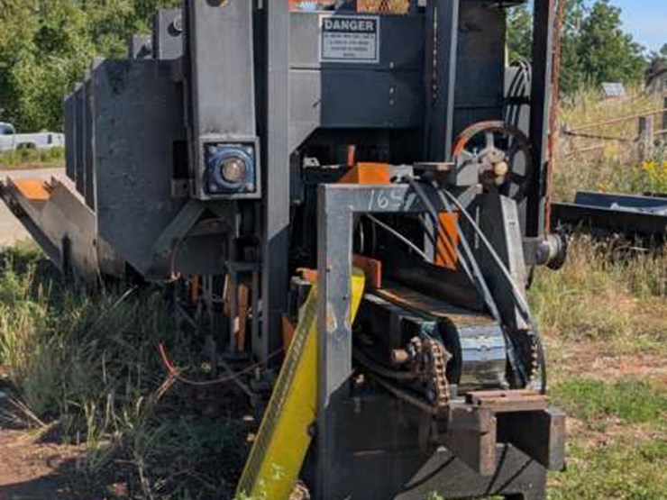 #132-•-1996-west-plains-4-head-resaw-w/-return-image-6