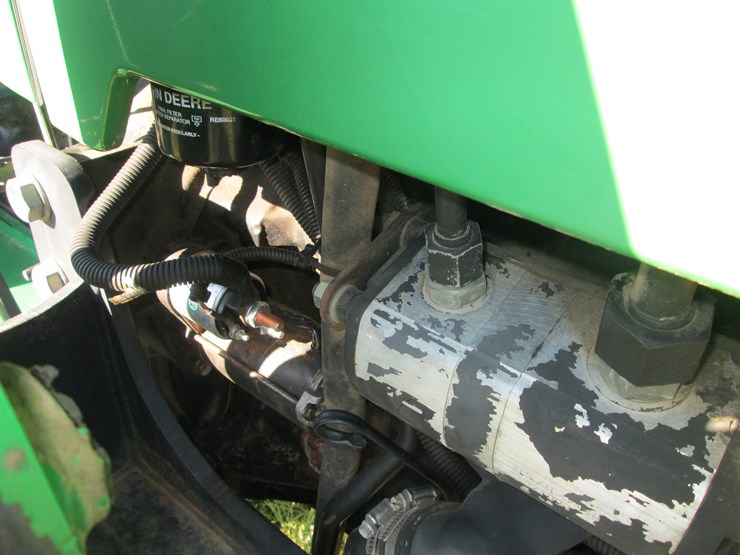 2001-john-deere-5205-image-22