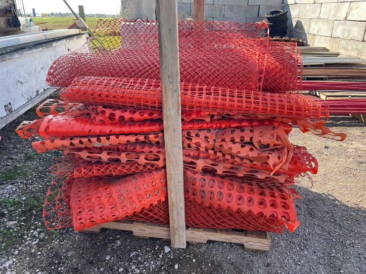 #1946-•-pallet-of-security-fencing-image-3