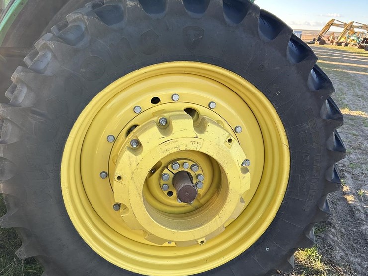 john-deere-6175r-image-29