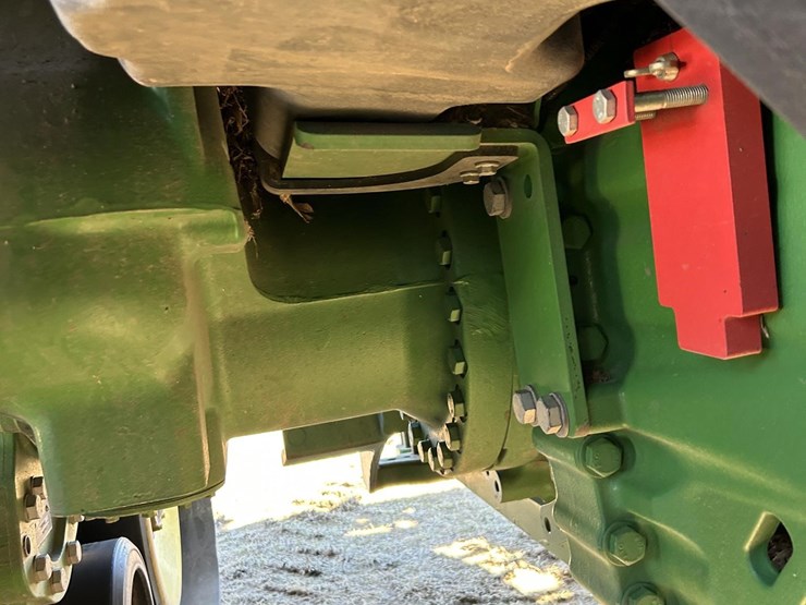 2016-john-deere-9620rx-image-42