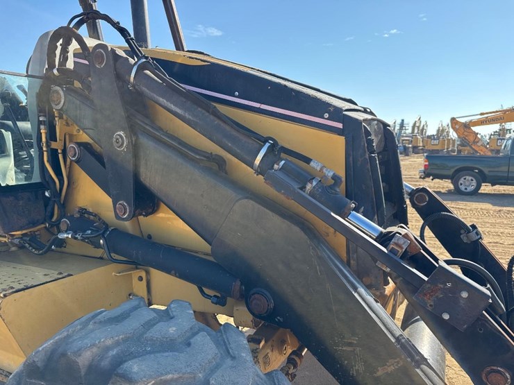 caterpillar-420d-it-image-21