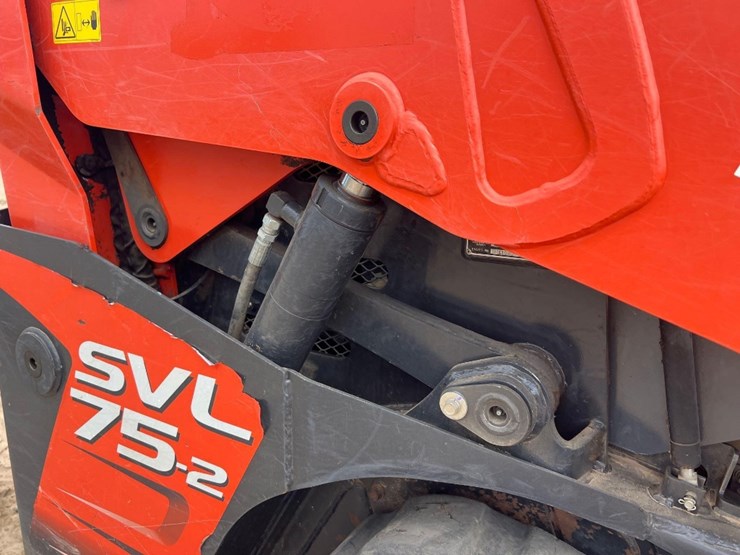 2022-kubota-svl75-2-image-13