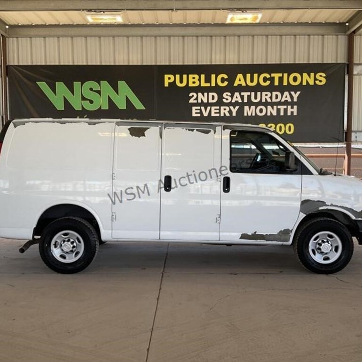 2011 CHEVROLET EXPRESS 2500