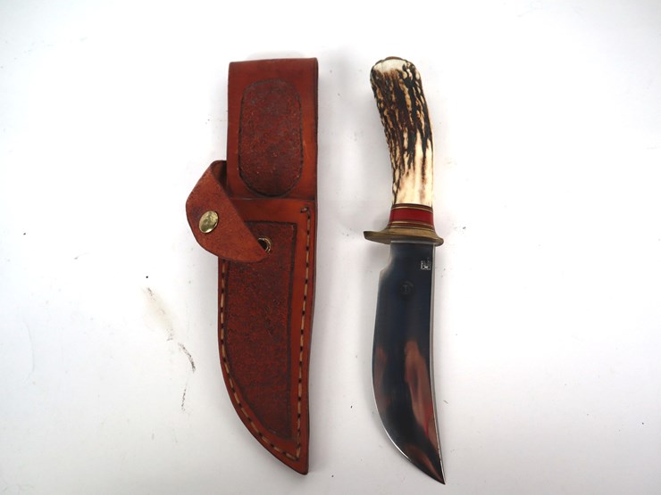 #34-•-#4247-•-bobby-tison-redbone-forge-custom-hunting-knife-with-leather-sheath-image-1
