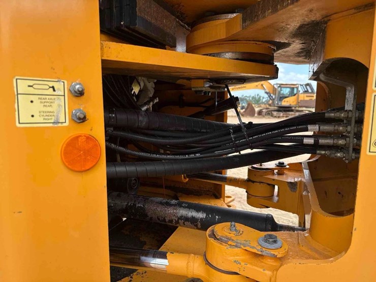hyundai-hl760-9a-image-21